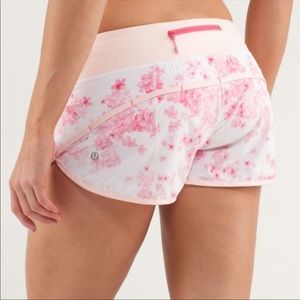 Lululemon Parfait Pink Speed Shorts size 4